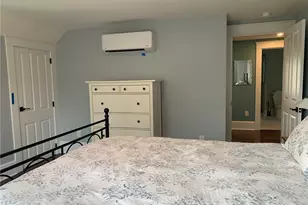 86 Carroll Ave, Newport, RI 02840 - Photo 21