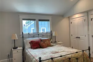 86 Carroll Ave, Newport, RI 02840 - Photo 27