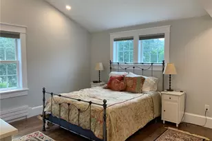 86 Carroll Ave, Newport, RI 02840 - Photo 35