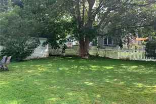 86 Carroll Ave, Newport, RI 02840 - Photo 39