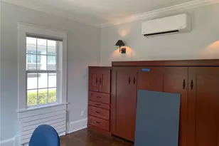 86 Carroll Ave, Newport, RI 02840 - Photo 17