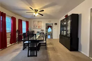 63 Chandler Ave, Pawtucket, RI 02860 - Photo 11