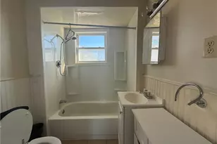 63 Chandler Ave, Pawtucket, RI 02860 - Photo 17