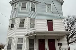 63 Chandler Ave, Pawtucket, RI 02860 - Photo 21