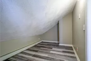 216 Maplewood Ave, Cranston, RI 02920 - Photo 15