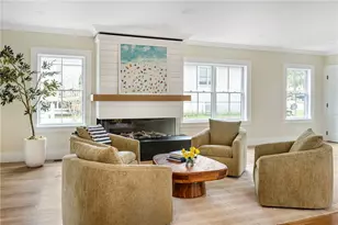 118 Newport Ave, Middletown, RI 02842 - Photo 11