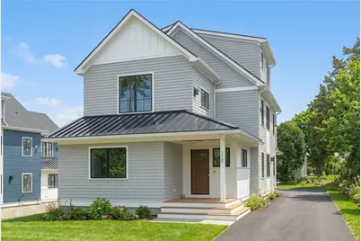 118 Newport Avenue, Middletown, RI 02842 - Photo 3