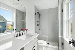 118 Newport Ave, Middletown, RI 02842 - Photo 33