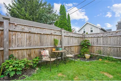 12 Hammond Street #G, Newport, RI 02840 - Photo 9