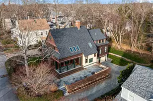 9 Howe St, Bristol, RI 02809 - Photo 37