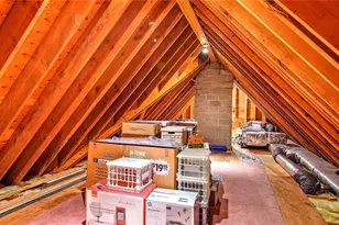 9 Howe St, Bristol, RI 02809 - Photo 33