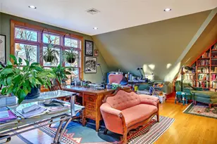 9 Howe St, Bristol, RI 02809 - Photo 25