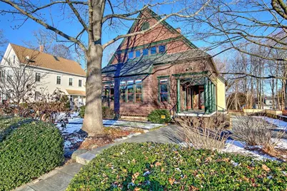 9 Howe Street, Bristol, RI 02809 - Photo 5