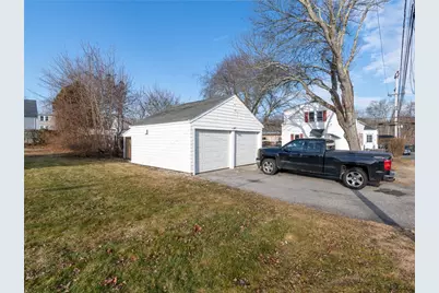 76 Tiogue Avenue, West Warwick, RI 02893 - Photo 29