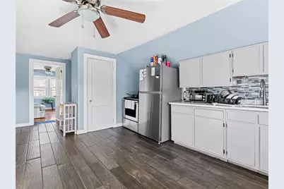 76 Tiogue Avenue, West Warwick, RI 02893 - Photo 21