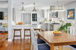 81 Beagle Dr, Middletown, RI 02842 - Photo 19