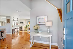 81 Beagle Dr, Middletown, RI 02842 - Photo 7