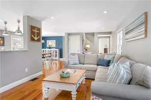 81 Beagle Dr, Middletown, RI 02842 - Photo 27