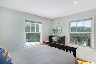 81 Beagle Dr, Middletown, RI 02842 - Photo 29