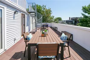 19 Underwood Ct, Newport, RI 02840 - Photo 33