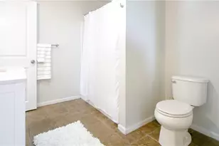 19 Underwood Ct, Newport, RI 02840 - Photo 9