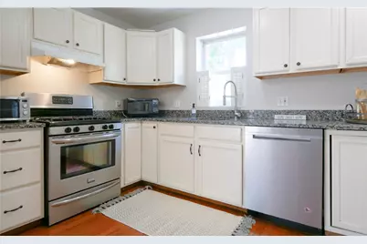 19 Underwood Court #A, Newport, RI 02840 - Photo 9