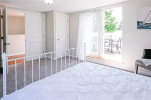 19 Underwood Ct, Newport, RI 02840 - Photo 27