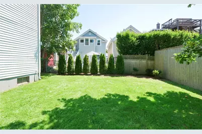 19 Underwood Court #A, Newport, RI 02840 - Photo 3
