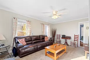 176 Campbell Ave, East Providence, RI 02916 - Photo 9