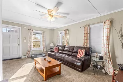 176 Campbell Avenue, East Providence, RI 02916 - Photo 11