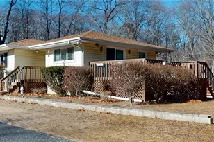 2545 Division Rd, East Greenwich, RI 02818 - Photo 3