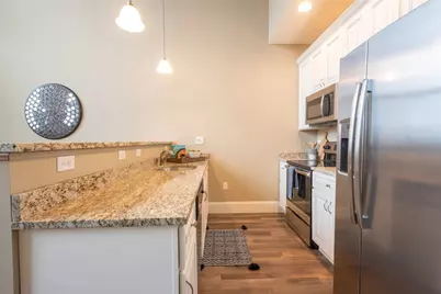 413 Central Avenue #4-105, Pawtucket, RI 02861 - Photo 3