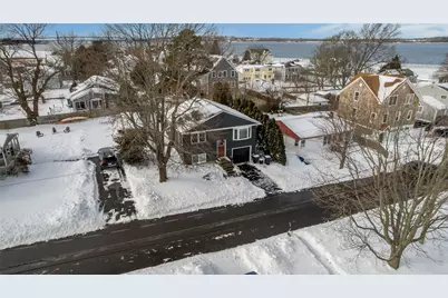 102 Easton Avenue, Portsmouth, RI 02871 - Photo 39