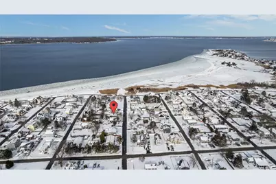 102 Easton Avenue, Portsmouth, RI 02871 - Photo 3