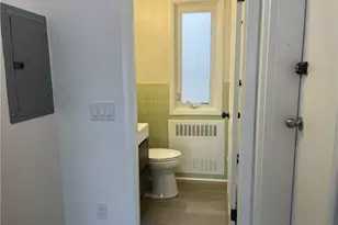 400 Narragansett Pkwy, Warwick, RI 02888 - Photo 31