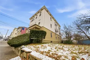 616 Lonsdale Ave, Central Falls, RI 02863 - Photo 27