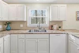 100 Forge Rd, North Kingstown, RI 02852 - Photo 25