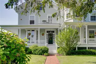 32 Catherine St, Newport, RI 02840 - Photo 1