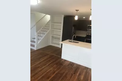 445 Broadway #B, Newport, RI 02840 - Photo 7