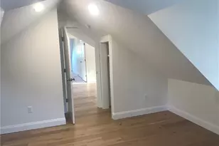 445 Broadway, Newport, RI 02840 - Photo 19