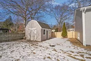 21 Florida Ave, Coventry, RI 02816 - Photo 17