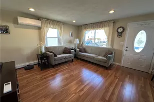 75 Belmont Ave, East Providence, RI 02914 - Photo 3