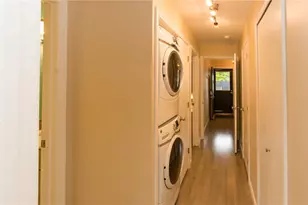 319 Swans Wharf Row, Newport, RI 02840 - Photo 21