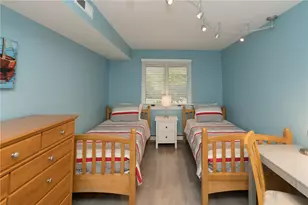 319 Swans Wharf Row, Newport, RI 02840 - Photo 17