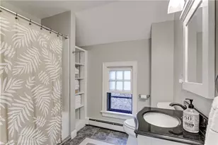 1 Bliss Rd, Newport, RI 02840 - Photo 17