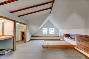 1 Bliss Rd, Newport, RI 02840 - Photo 21