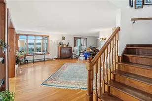 30 W Bay View Dr, Jamestown, RI 02835 - Photo 9