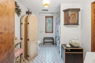 30 W Bay View Dr, Jamestown, RI 02835 - Photo 23