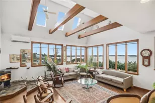 30 W Bay View Dr, Jamestown, RI 02835 - Photo 13