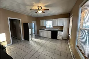 35 Yates St, Lincoln, RI 02865 - Photo 3